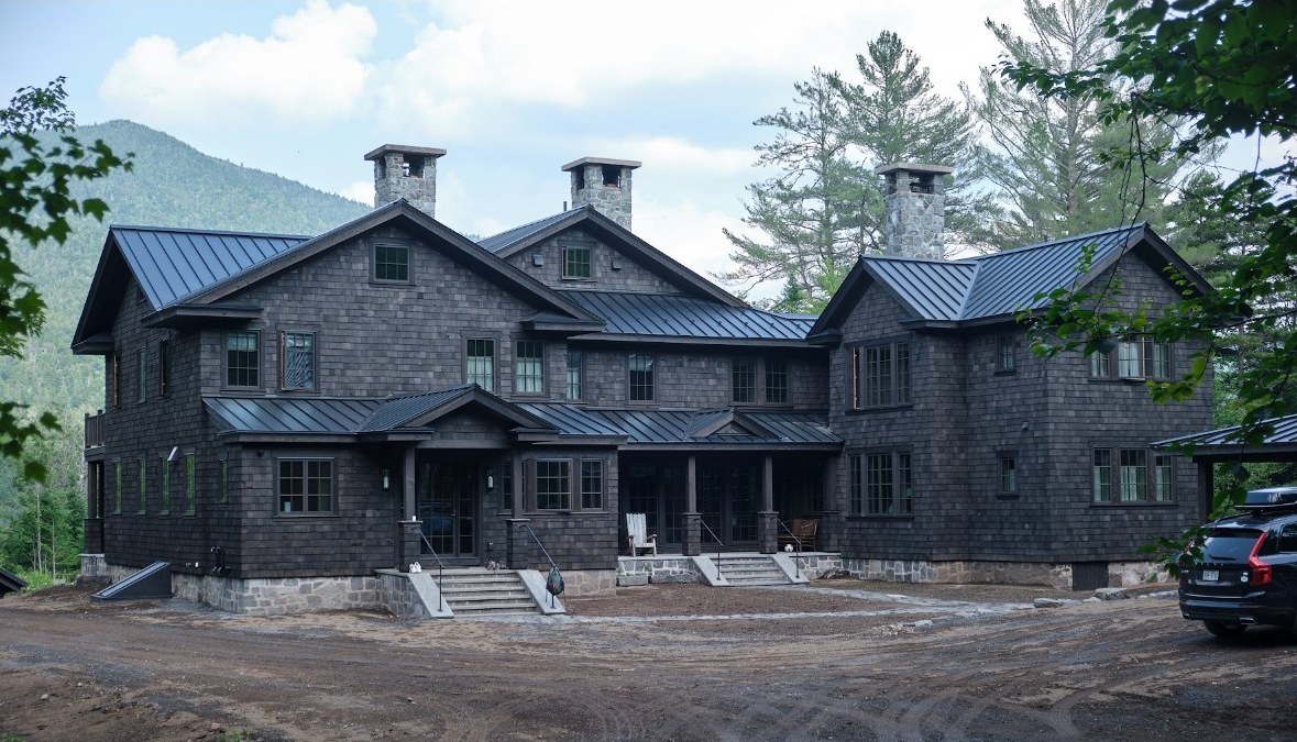 Window Cleaning project: Lodge Style Mountain Home in Saratoga County, NY